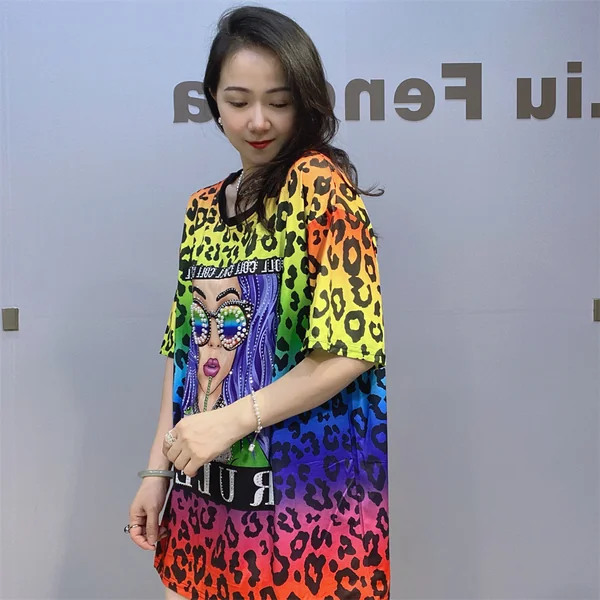 Shirt เสื้อยืดแขนสั้นลายเสือดาวประดับลูกปัดดีไซน์เก๋ไก๋สำหรับฤดูร้อนเนื้อผ้าใส่สบายไม่ร้อนไม่คัน สไตล์เกาหลี ใหม่สุดฮอตสำหรับผู้ชายและผู้หญิง Fashion Leopard Print T Shirts Women Summer Clothes Casual Character Pattern Diamonds ดัชนียะ สหภัณฑ์ image 4 Shirt เสื้อยืดแขนสั้นลายเสือดาวประดับลูกปัดดีไซน์เก๋ไก๋สำหรับฤดูร้อนเนื้อผ้าใส่สบายไม่ร้อนไม่คัน สไตล์เกาหลี ใหม่สุดฮอตสำหรับผู้ชายและผู้หญิง Fashion Leopard Print T Shirts Women Summer Clothes Casual Character Pattern Diamonds ดัชนียะ สหภัณฑ์ image 4