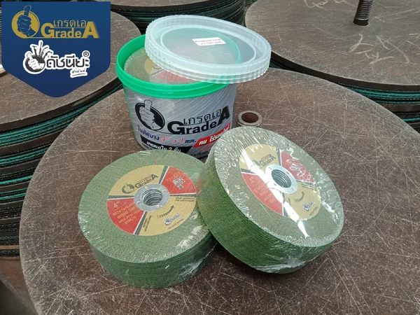 50ใบ สีเขียว ใบตัด4นิ้วบาง1มม.ใย2 ชั้น GREEN CUTTING DISC4" DOUBLE NET 107x1.0x16MM.=50pcs. สำหรับตัดสแตนเลส เหล็ก อลูมิเนียม เหล็กหล่อ อัลลอยสตีล คม ไร้รอยไหม้ รอยตัดไม่เป็นสนิม ใบตัดเหล็ก ดัชนียะ สหภัณฑ์ image 5